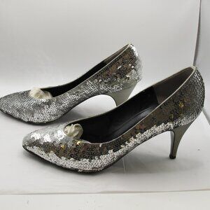 Impo Luster Silver Sequined heels in 8.5B